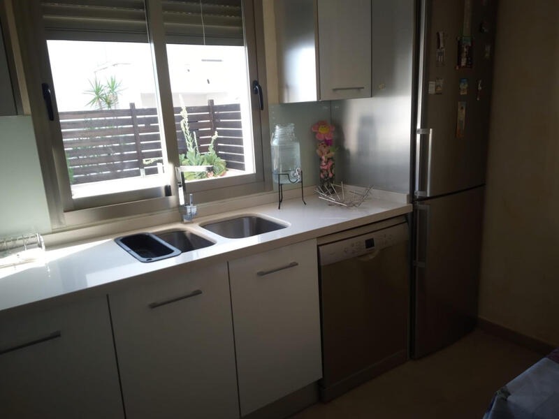 4 спальная комната вилла продается