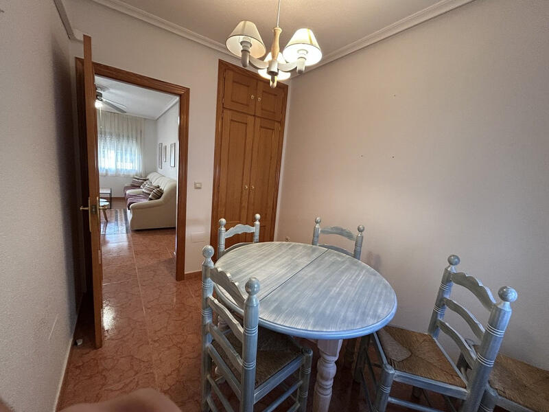 4 bedroom Townhouse for sale