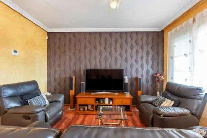 4 bedroom Villa for sale