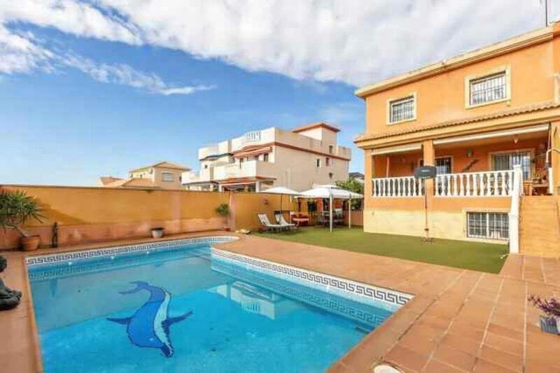 4 bedroom Villa for sale