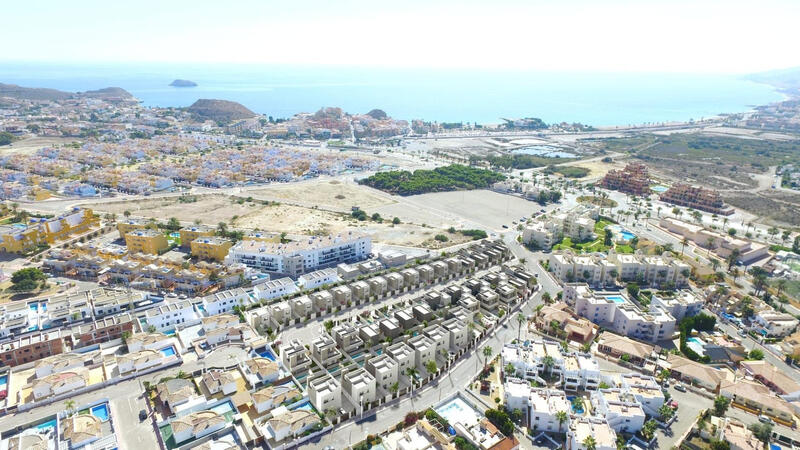 2 Cuarto Villa en venta