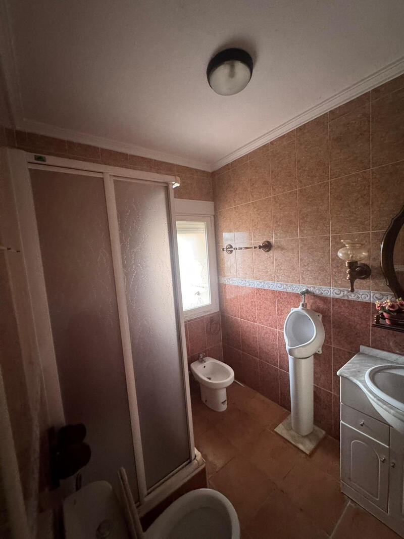 5 bedroom Villa for sale