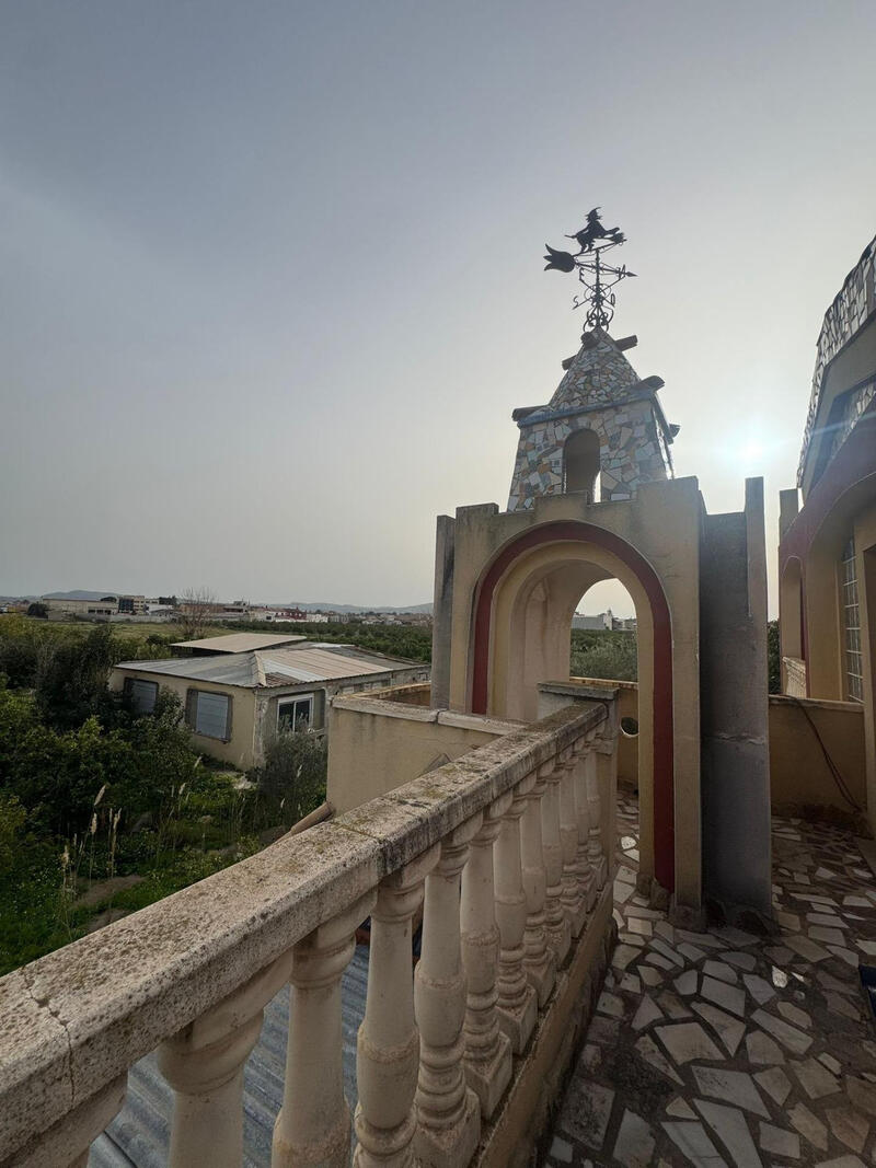 5 bedroom Villa for sale