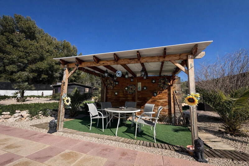 8 Cuarto Villa en venta