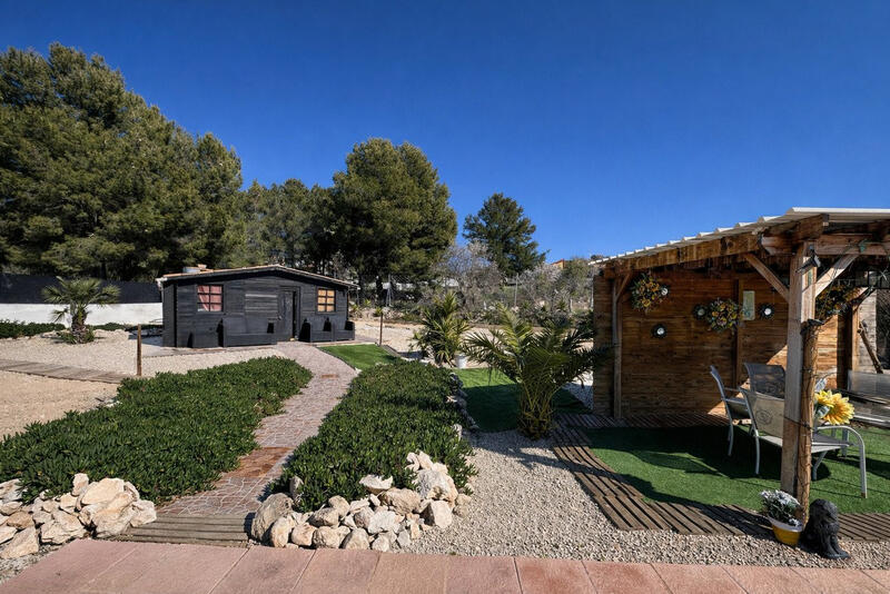 8 Cuarto Villa en venta