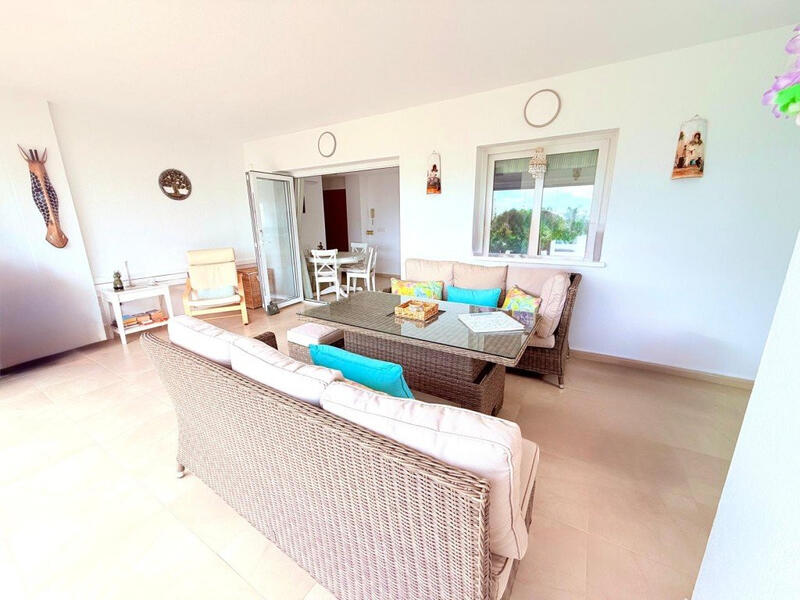 2 спальная комната Другие продается