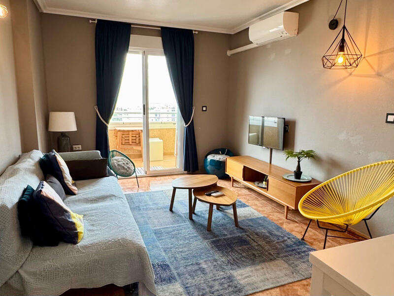 Leilighet til salgs i Torrevieja, Alicante