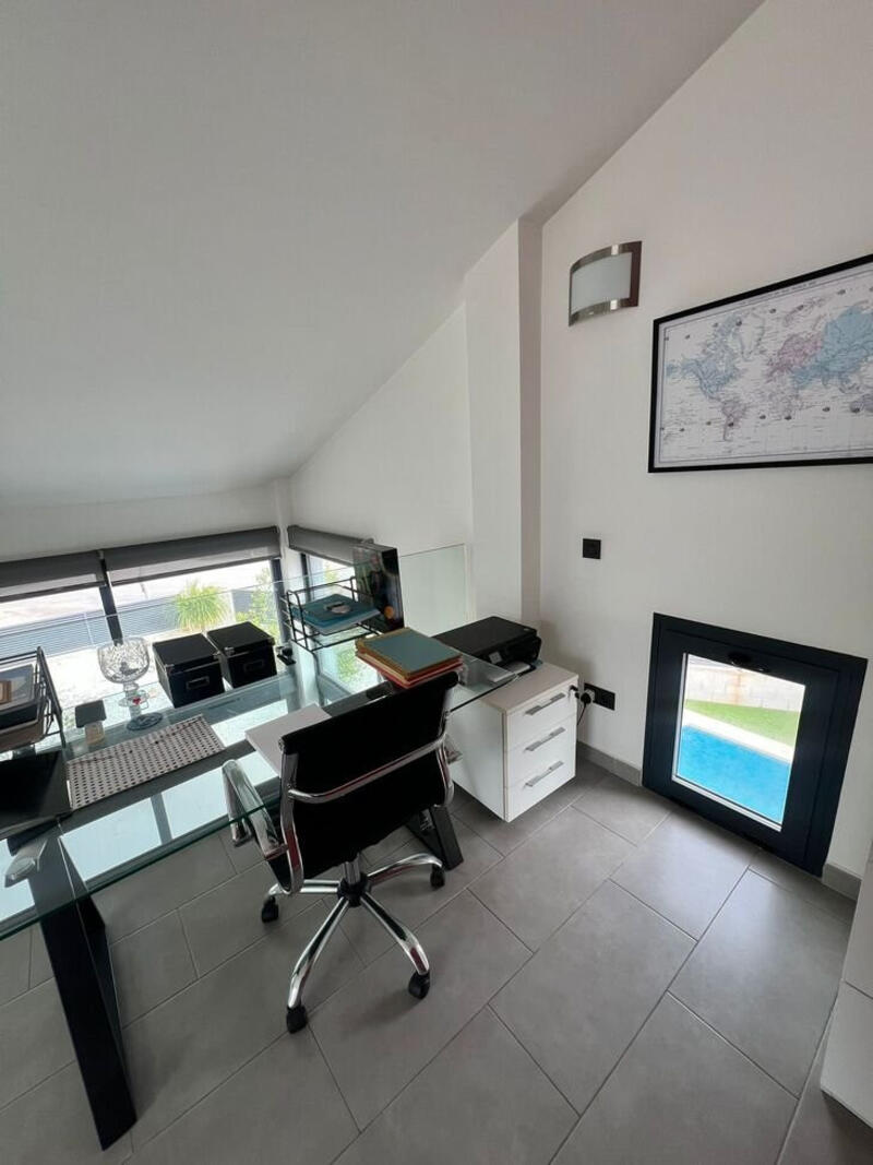 2 bedroom Villa for sale