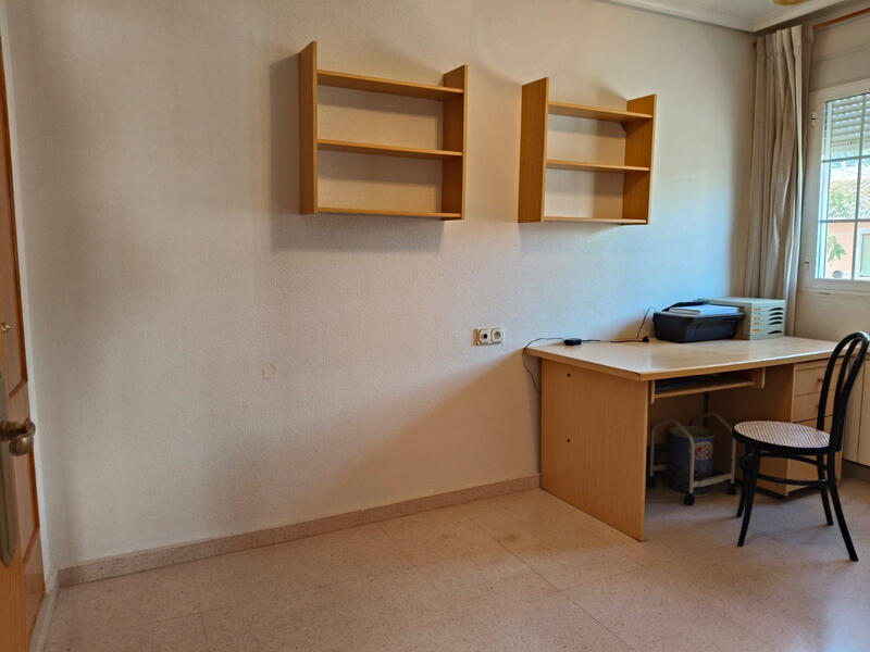 5 sovrum Radhus till salu