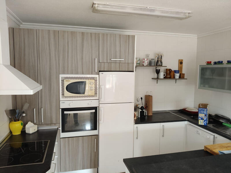 6 bedroom Country House for sale