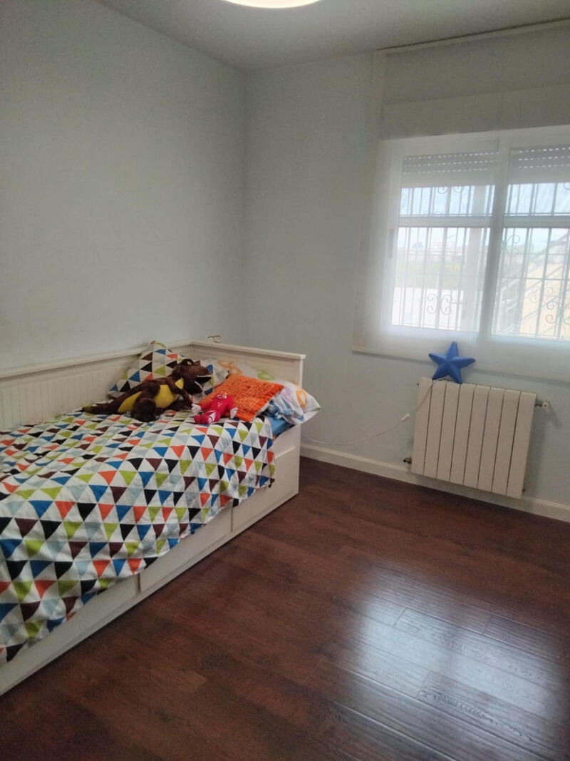 6 bedroom Country House for sale