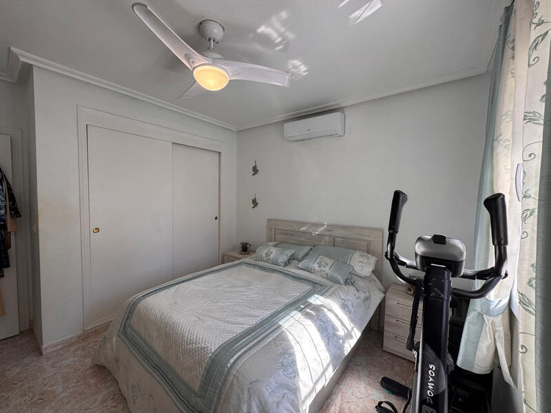 3 Schlafzimmer Villa zu verkaufen 3 Schlafzimmer Villa zu verkaufen