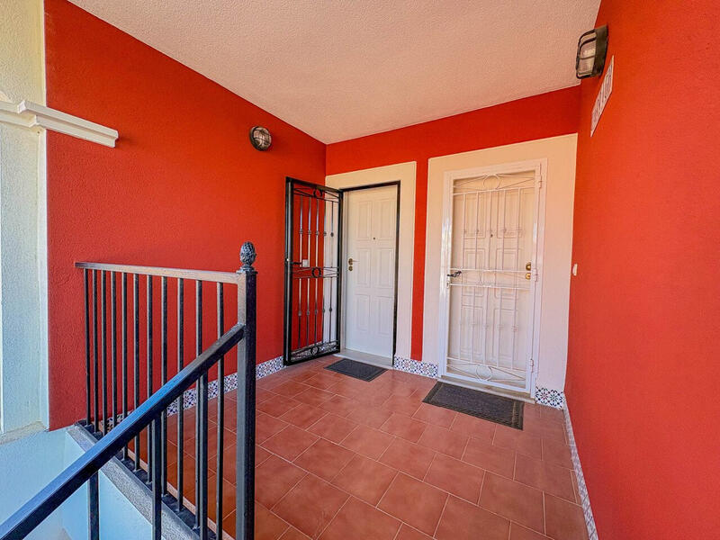 2 спальная комната квартира продается