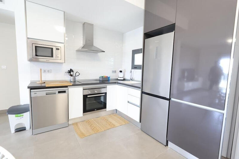 2 спальная комната вилла продается