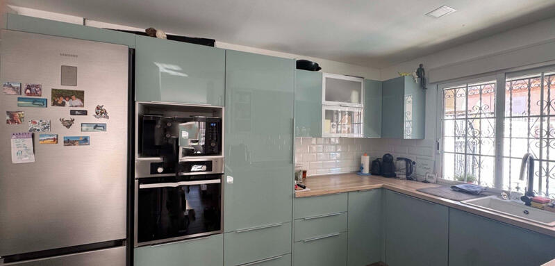 2 bedroom Townhouse for sale 2 bedroom Townhouse for sale