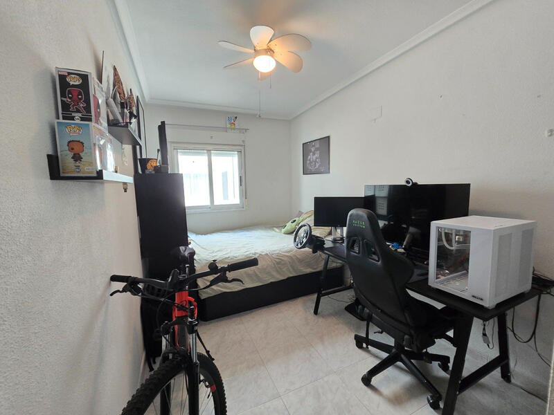 3 bedroom Apartment for sale