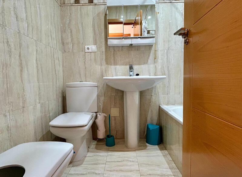 3 bedroom Apartment for sale