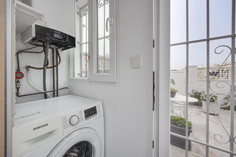 3 bedroom Townhouse for sale