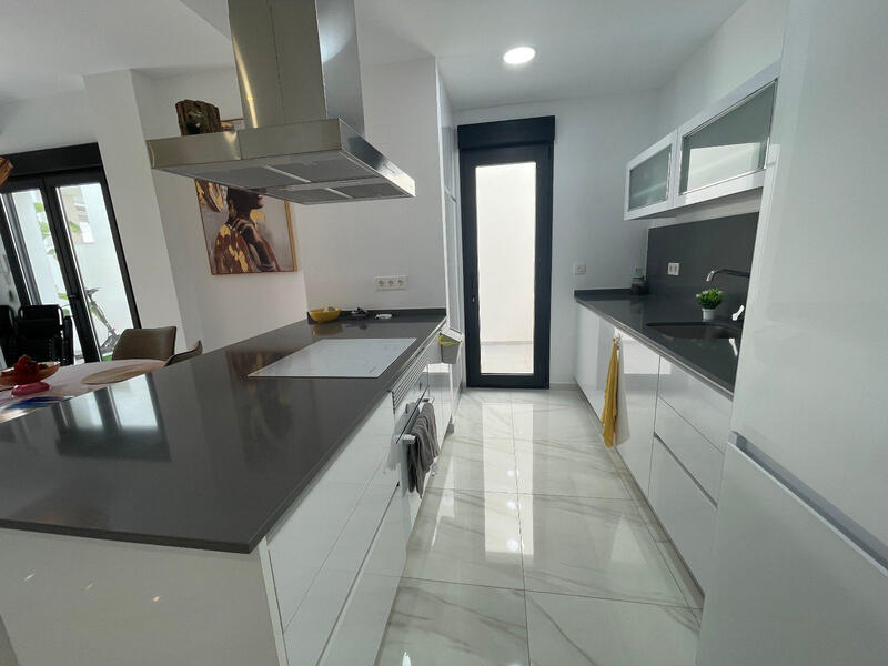 3 Cuarto Villa en venta