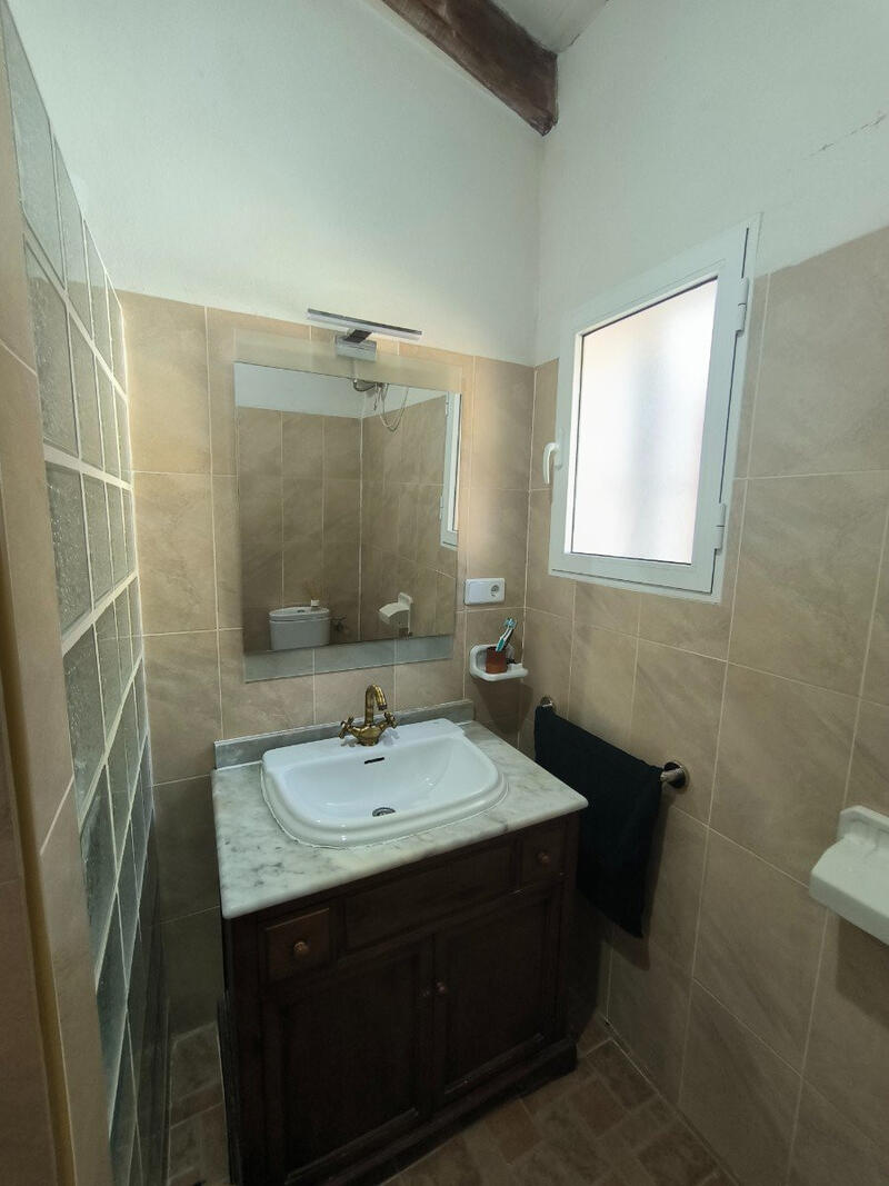 5 bedroom Country House for sale