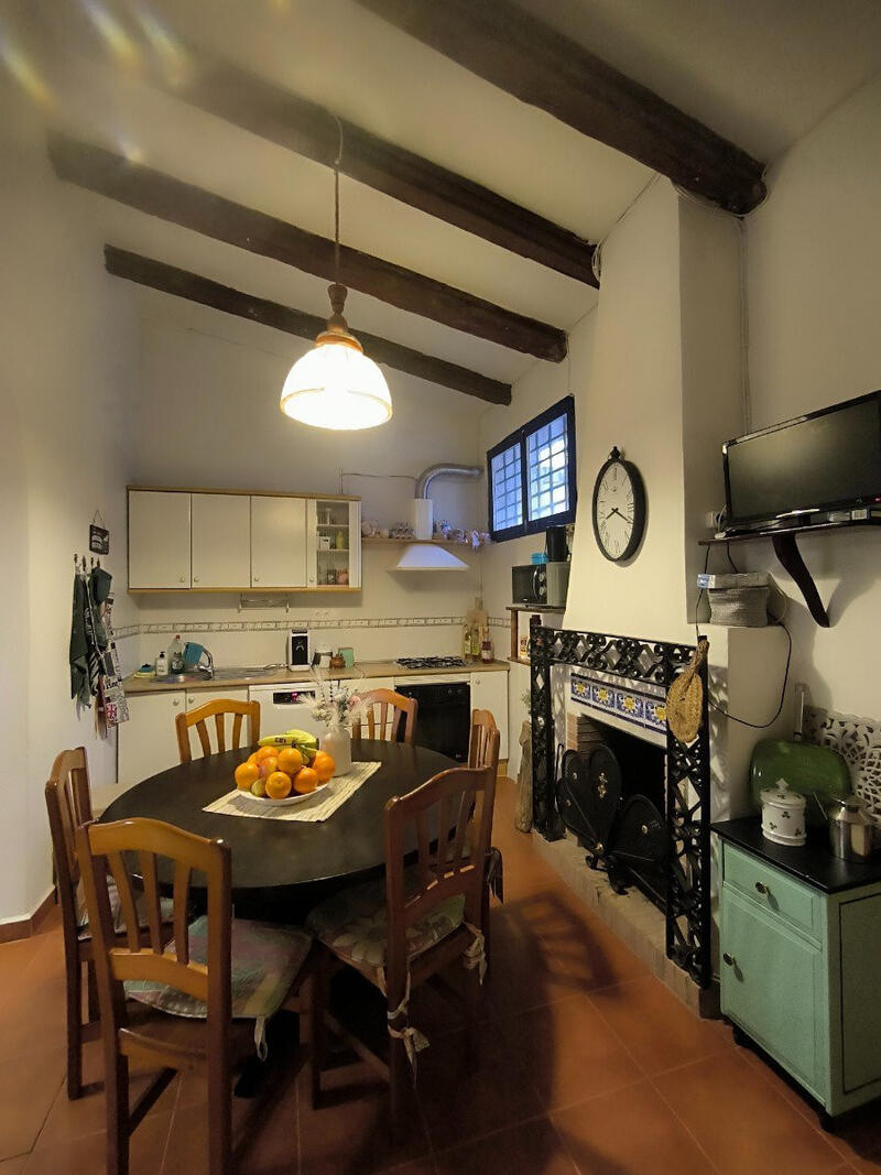 5 bedroom Country House for sale