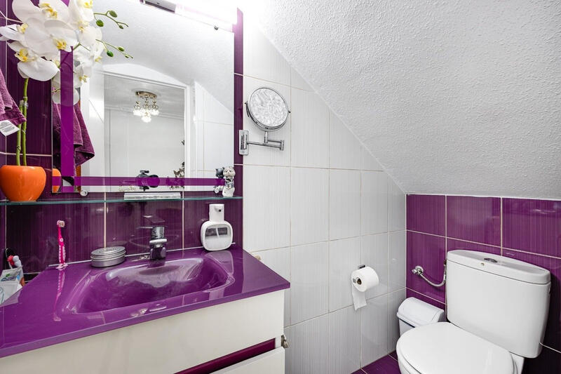 3 slaapkamer Gezinswoning Te koop