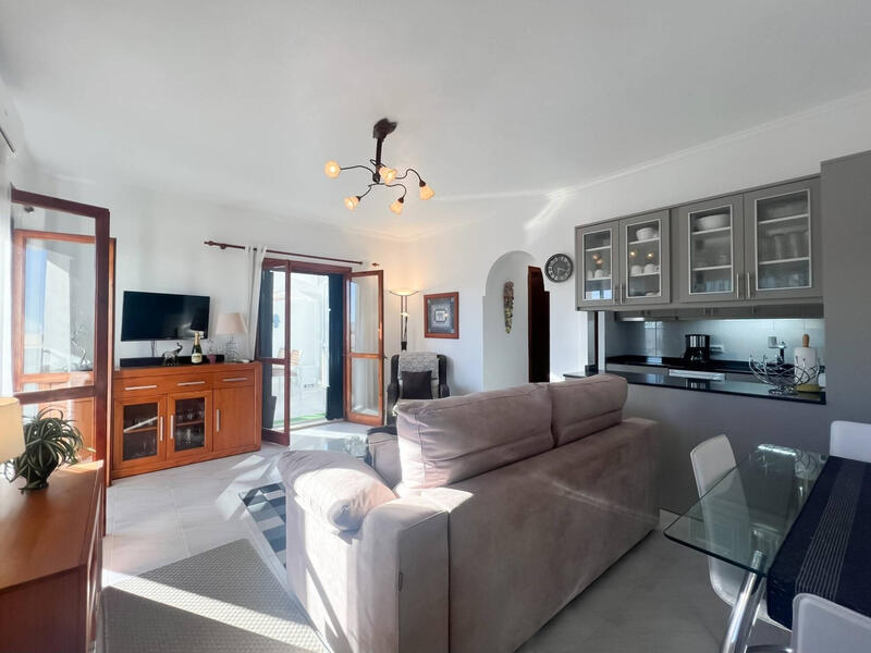 2 slaapkamer Villa Te koop 2 slaapkamer Villa Te koop