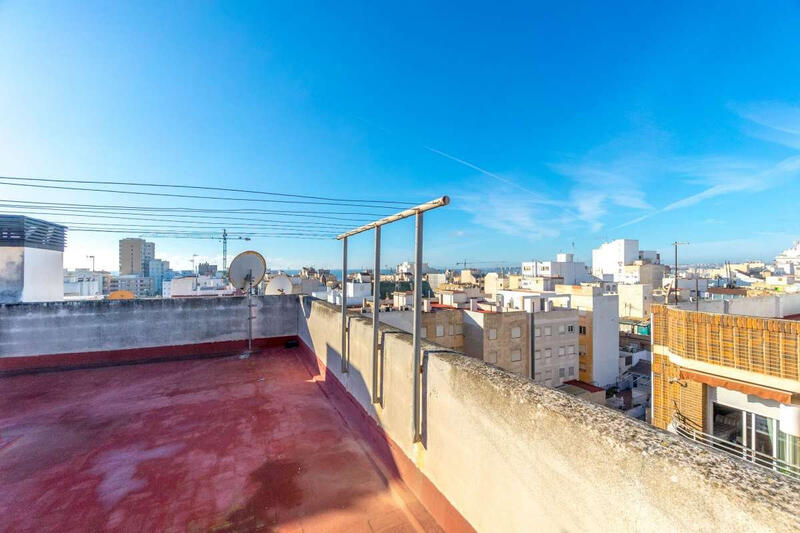 3 bedroom Apartment for sale 3 bedroom Apartment for sale