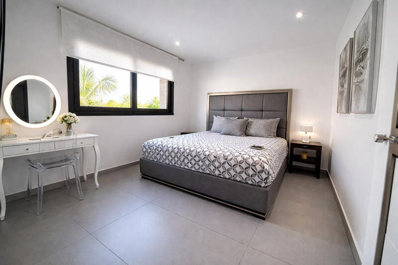 5 спальная комната вилла продается