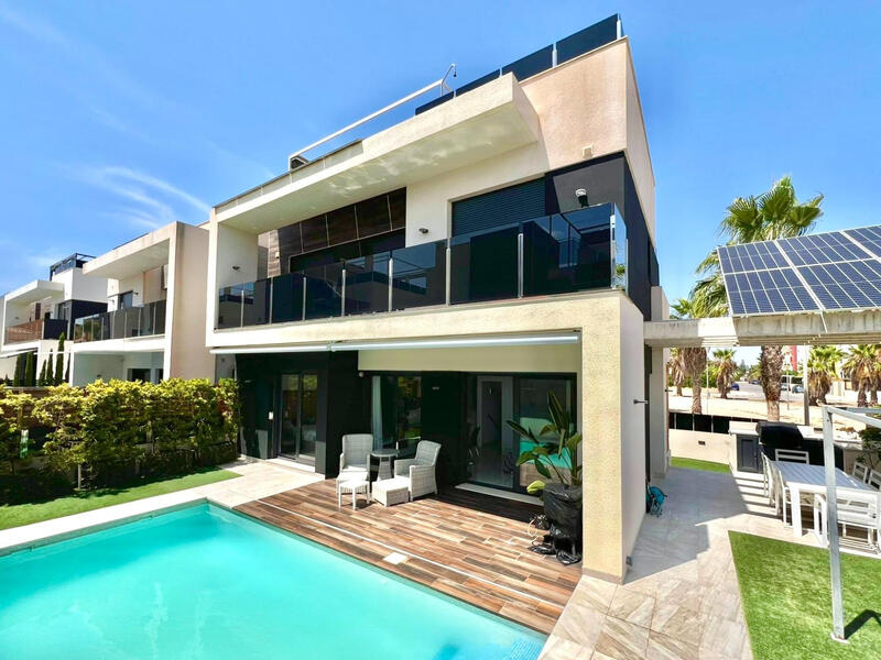 Villa for sale in Orihuela Costa, Alicante Villa for sale in Orihuela Costa, Alicante