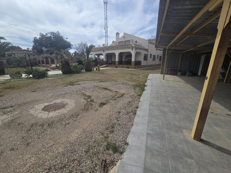 5 soveværelse Villa til salg 5 soveværelse Villa til salg