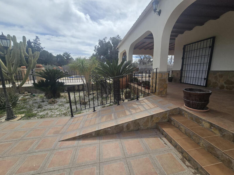 5 soveværelse Villa til salg 5 soveværelse Villa til salg