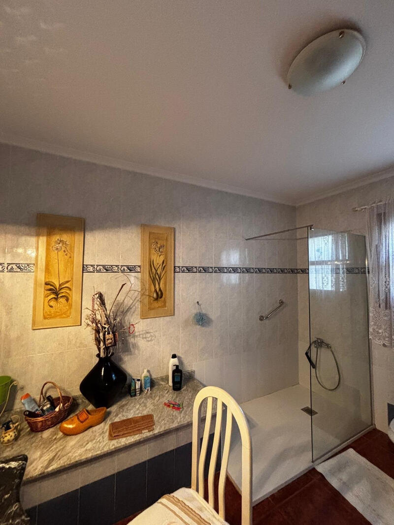 2 bedroom Country House for sale