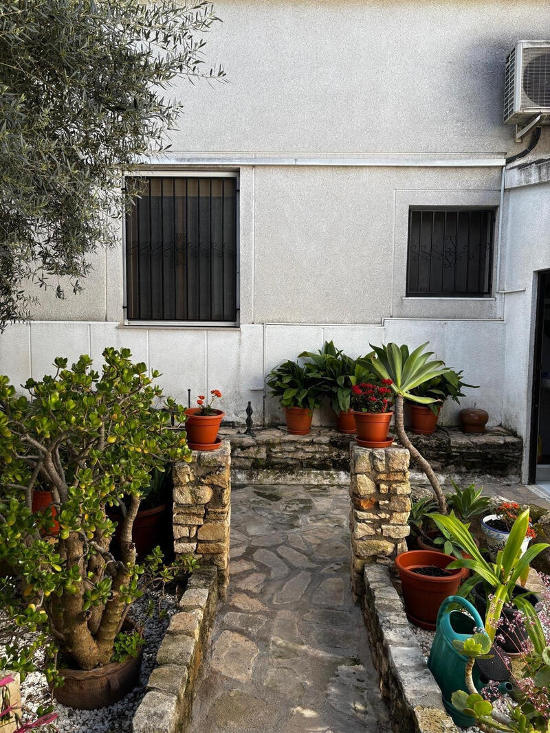 2 bedroom Country House for sale