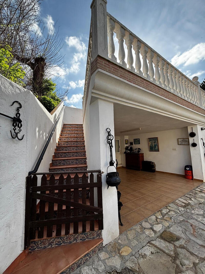 2 bedroom Country House for sale