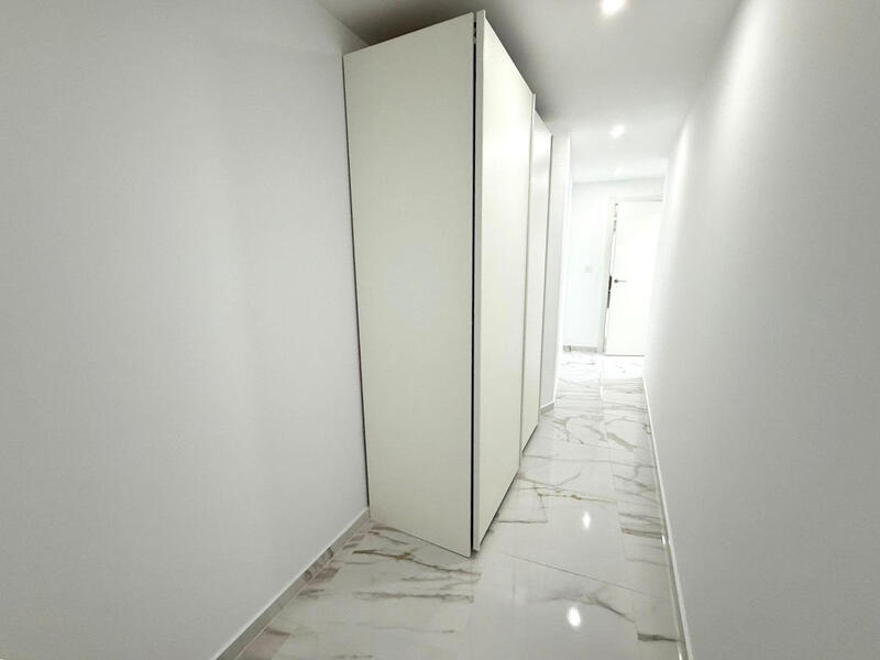 2 спальная комната квартира продается