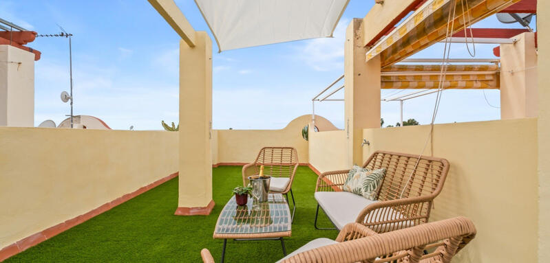 2 bedroom Townhouse for sale 2 bedroom Townhouse for sale