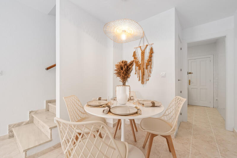 2 Schlafzimmer Stadthaus zu verkaufen