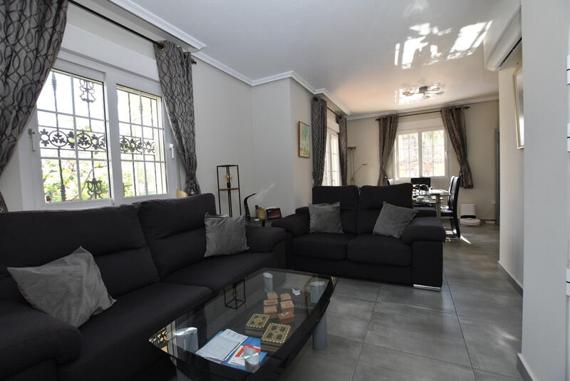 3 sovrum Villa till salu