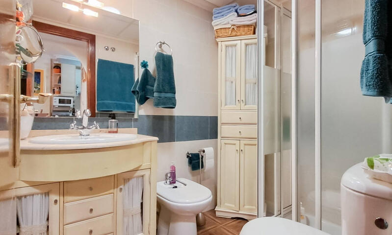 2 спальная комната квартира продается