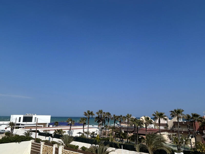 6 bedroom Villa for sale