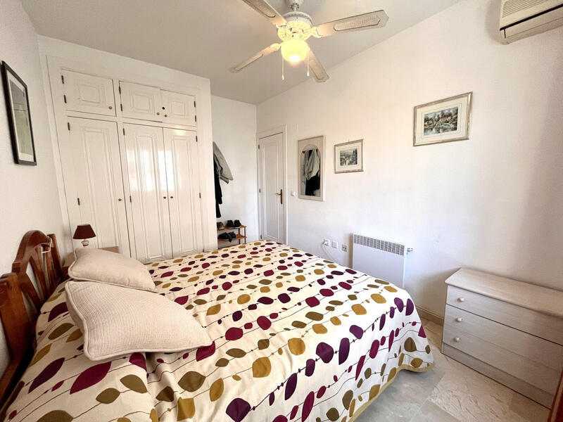 2 slaapkamer Appartement Te koop