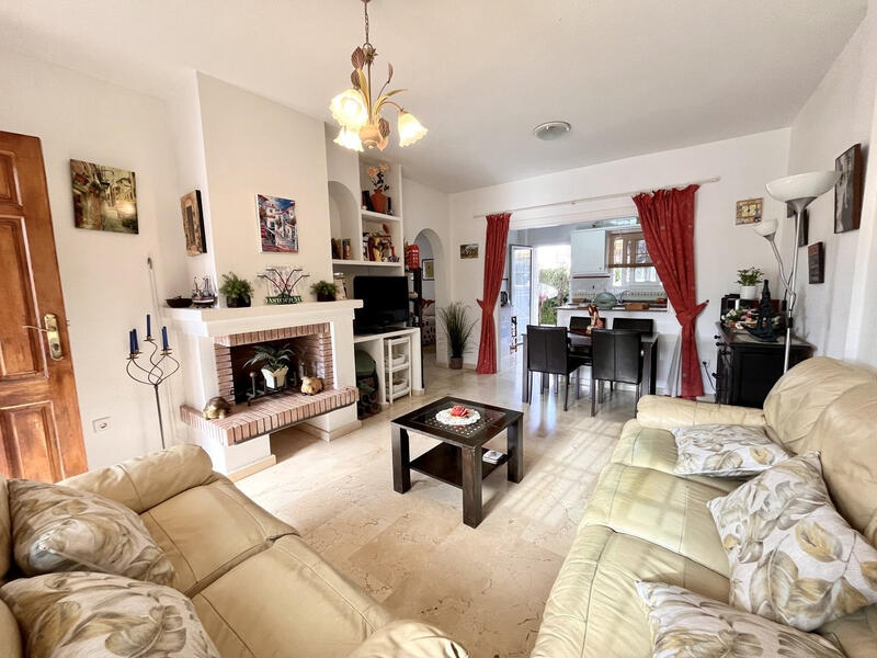 2 slaapkamer Appartement Te koop