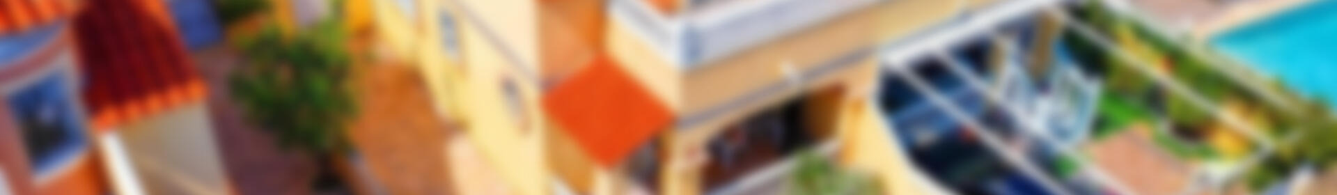 3 спальная комната городская тюрьма продается