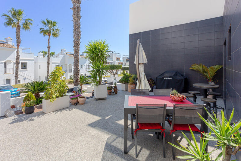 2 bedroom Villa for sale 2 bedroom Villa for sale