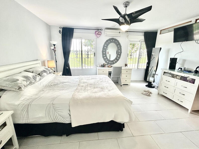 4 sovrum Villa till salu