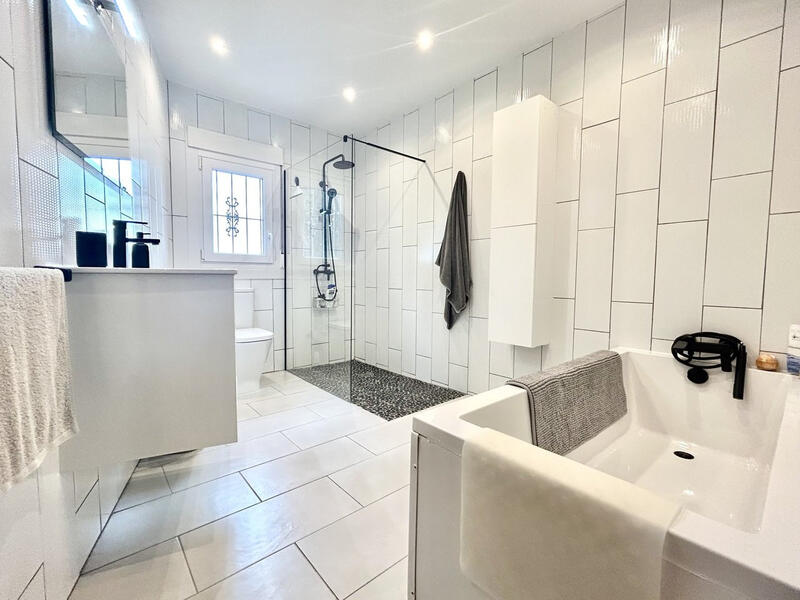 4 sovrum Villa till salu