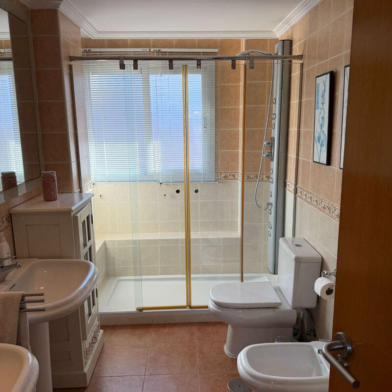 4 bedroom Villa for sale 4 bedroom Villa for sale