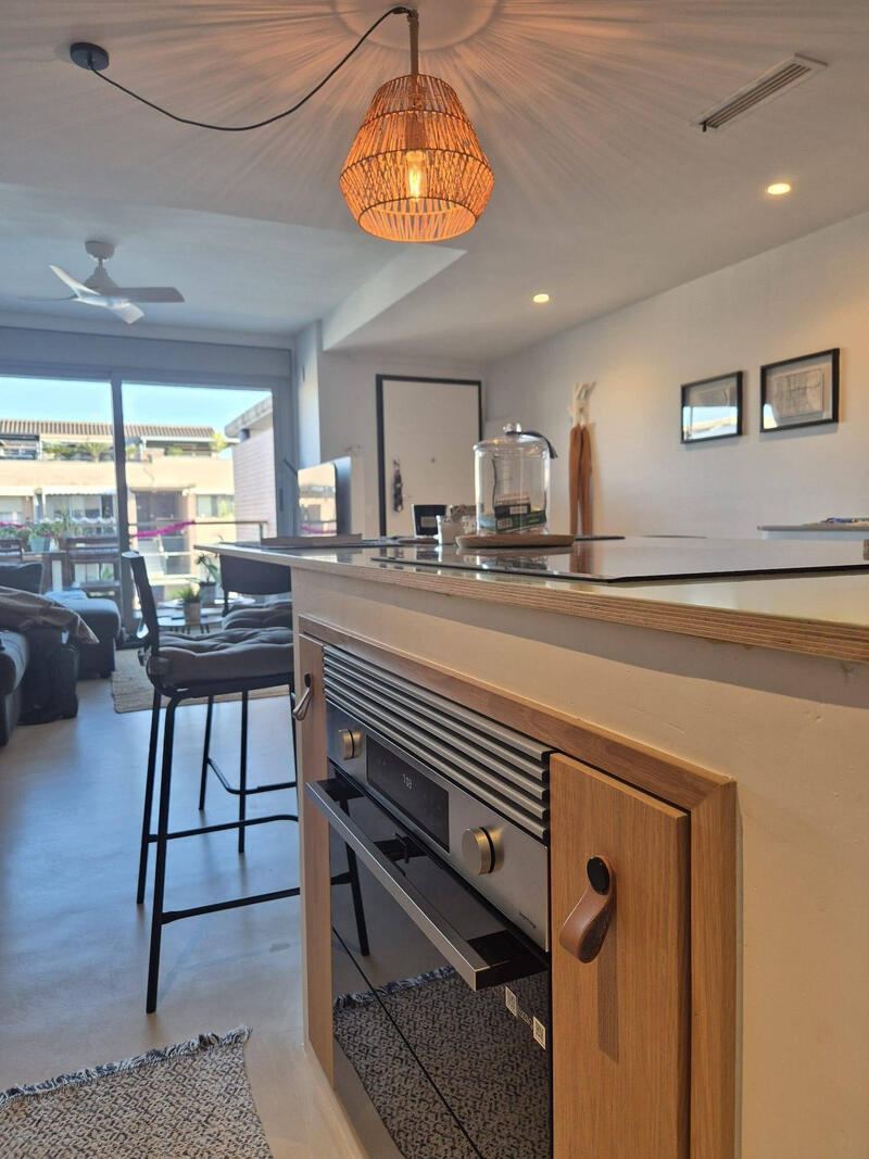 2 Cuarto Dúplex en venta