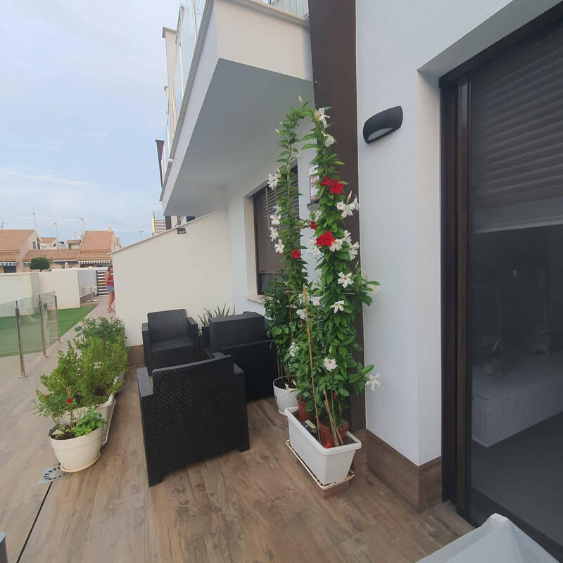 Villa for sale in San Pedro del Pinatar, Murcia